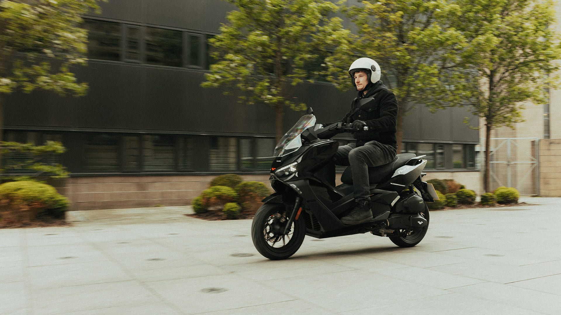 Aura 125 E55