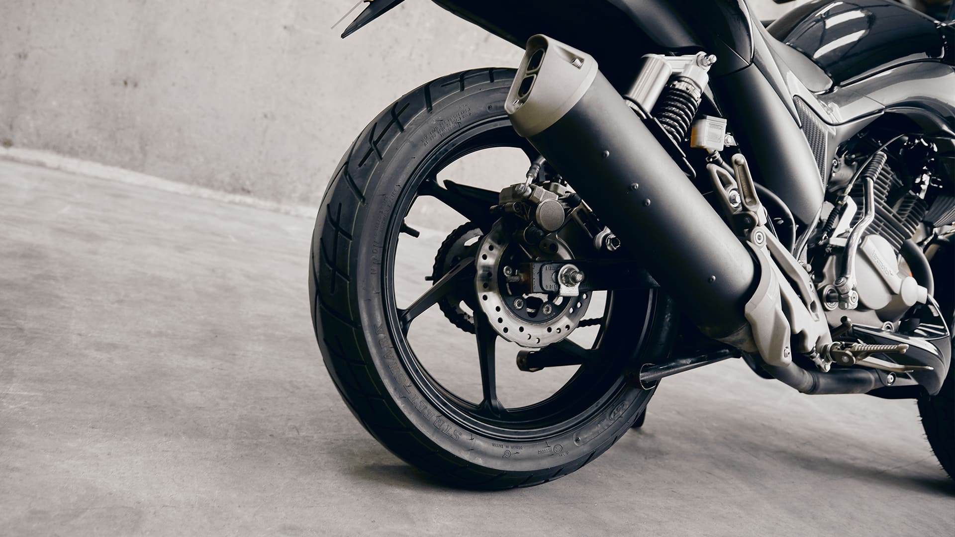 Isca 125