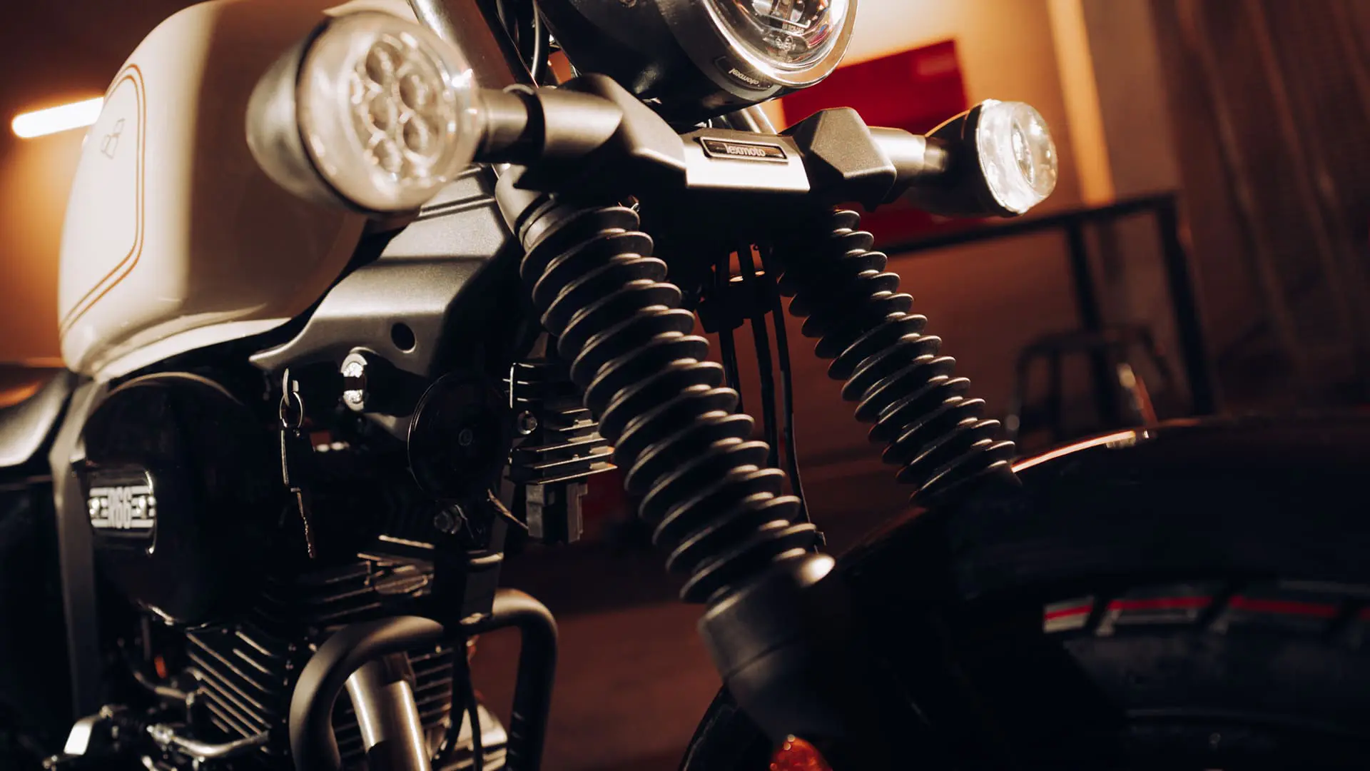 R66 E55