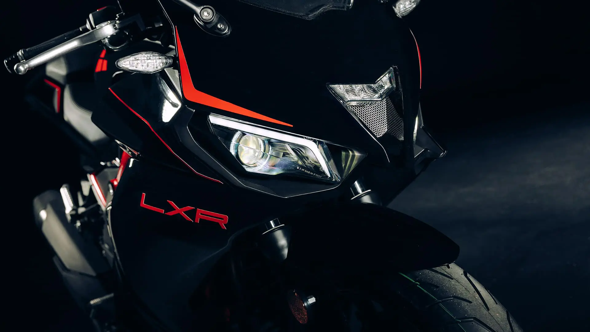 LXR 125 E55