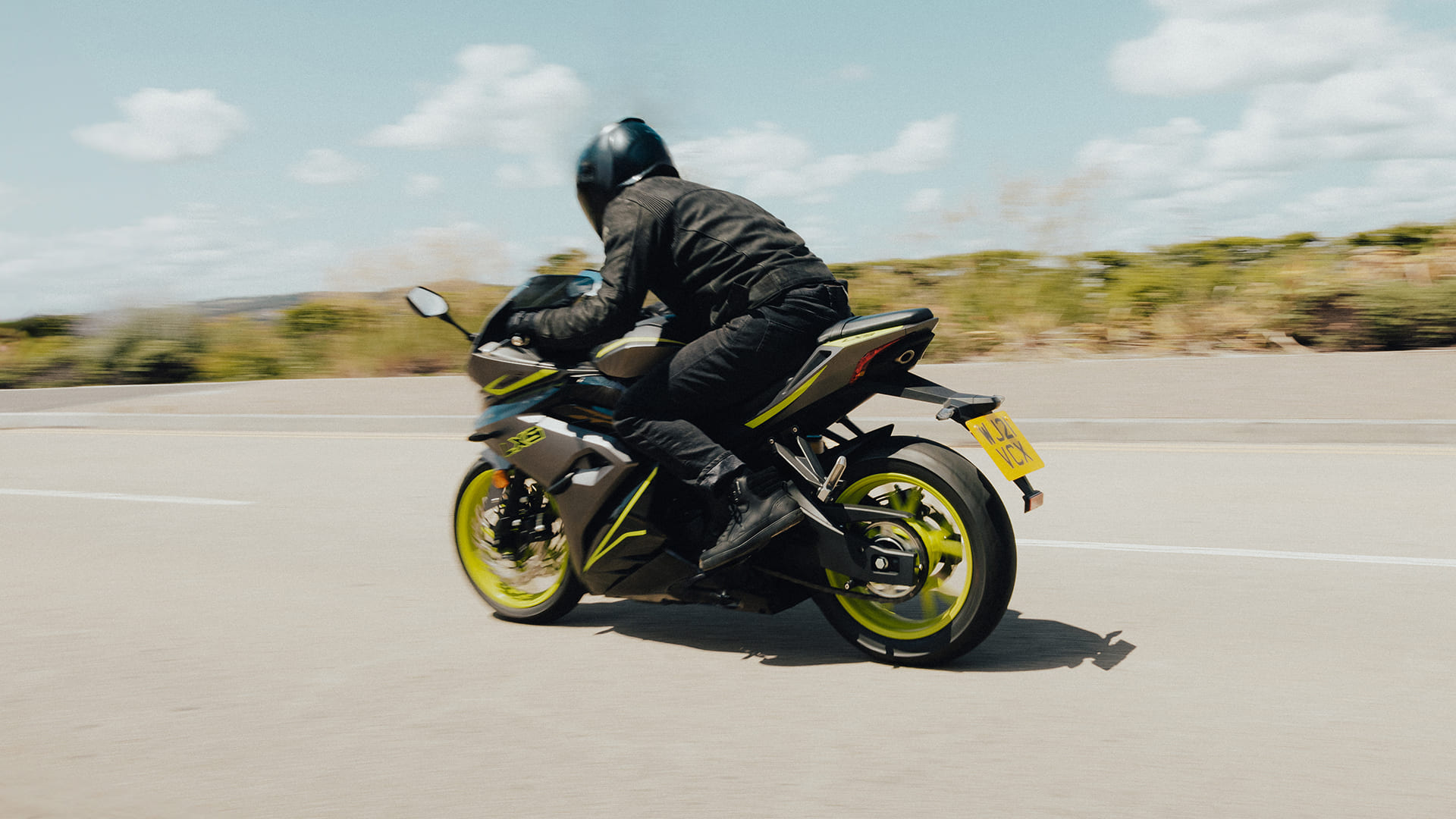 LXS 125