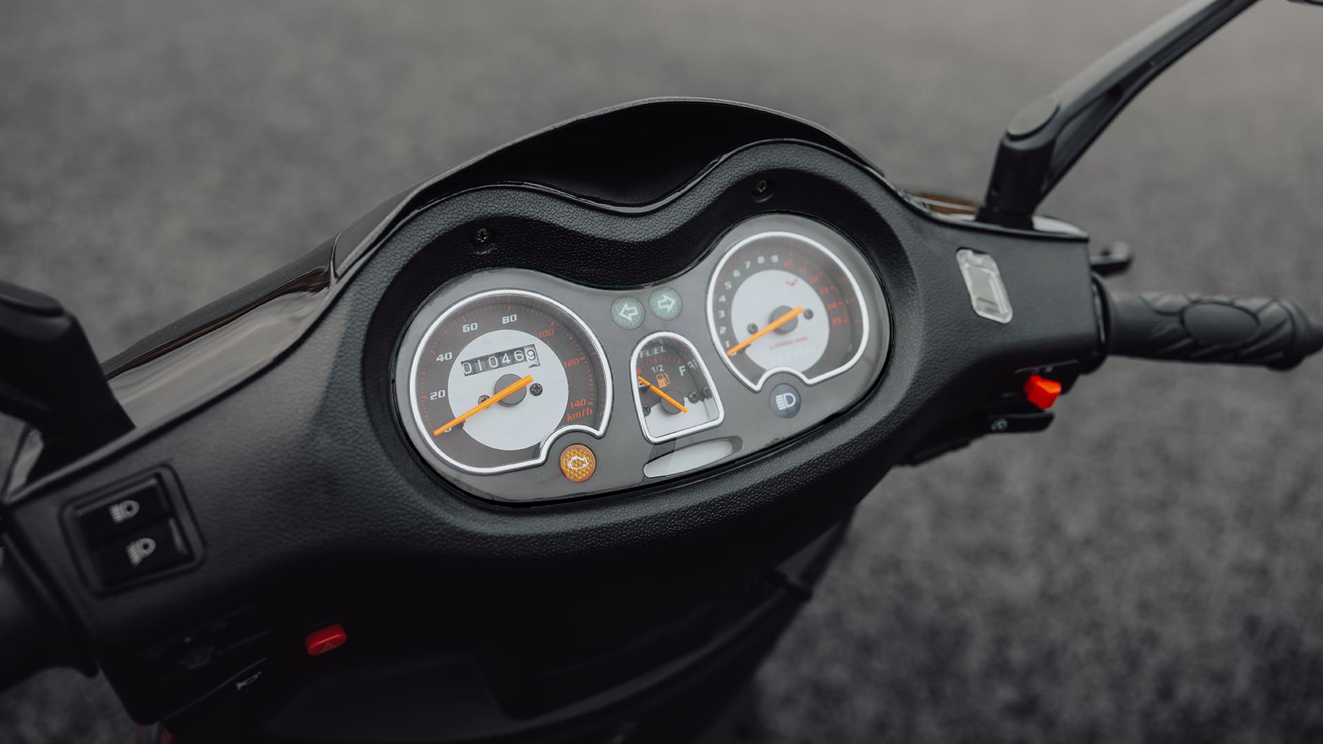 Titan 125
